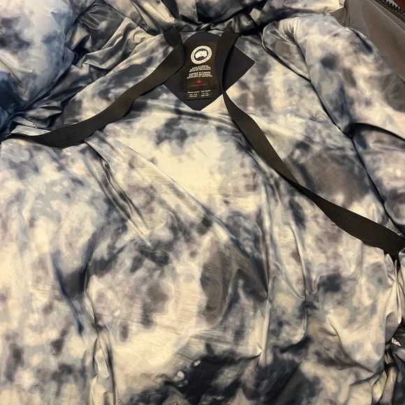 Men’s Canada Goose Chilliwack Bomber Size XL